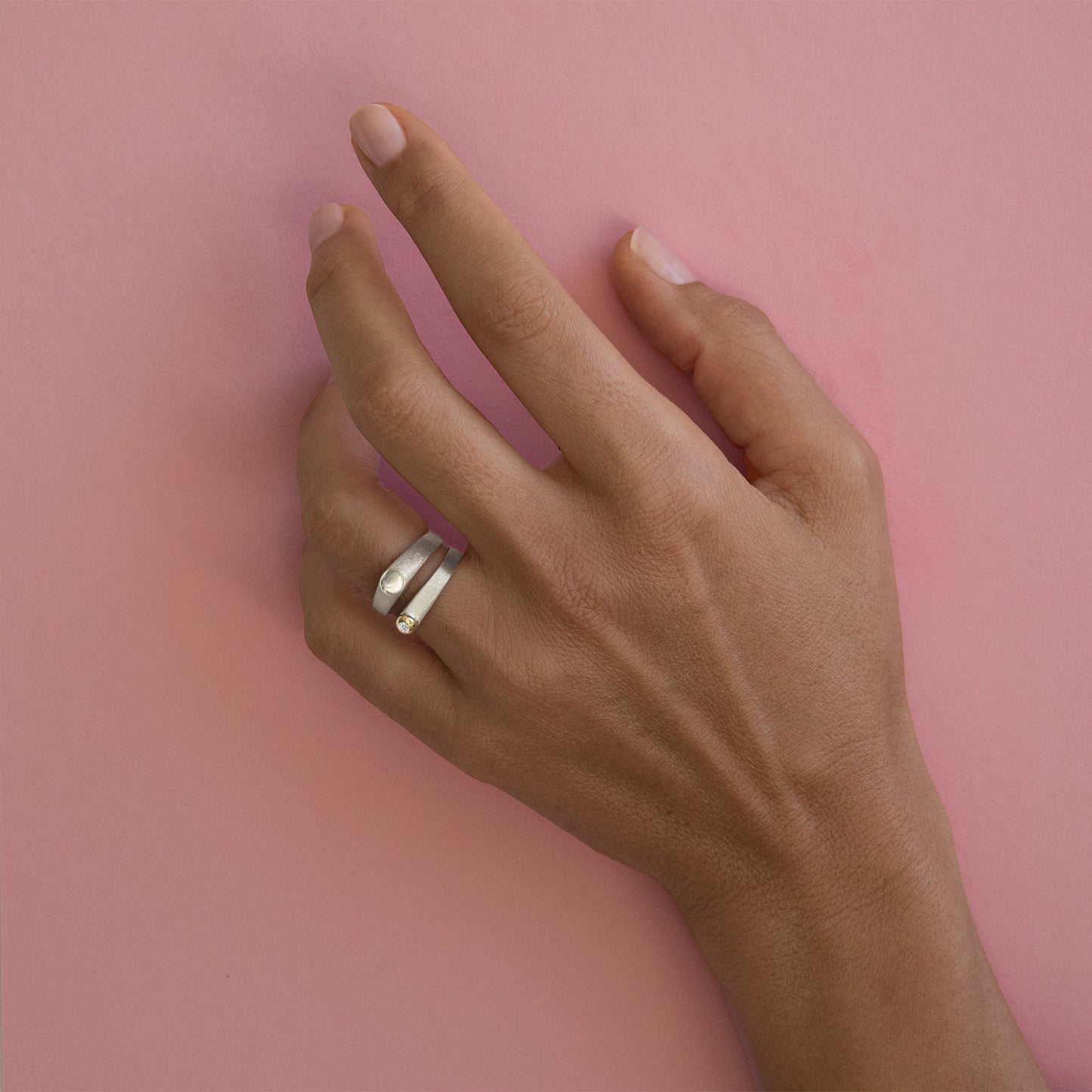gold&diamond globe ring bicolor