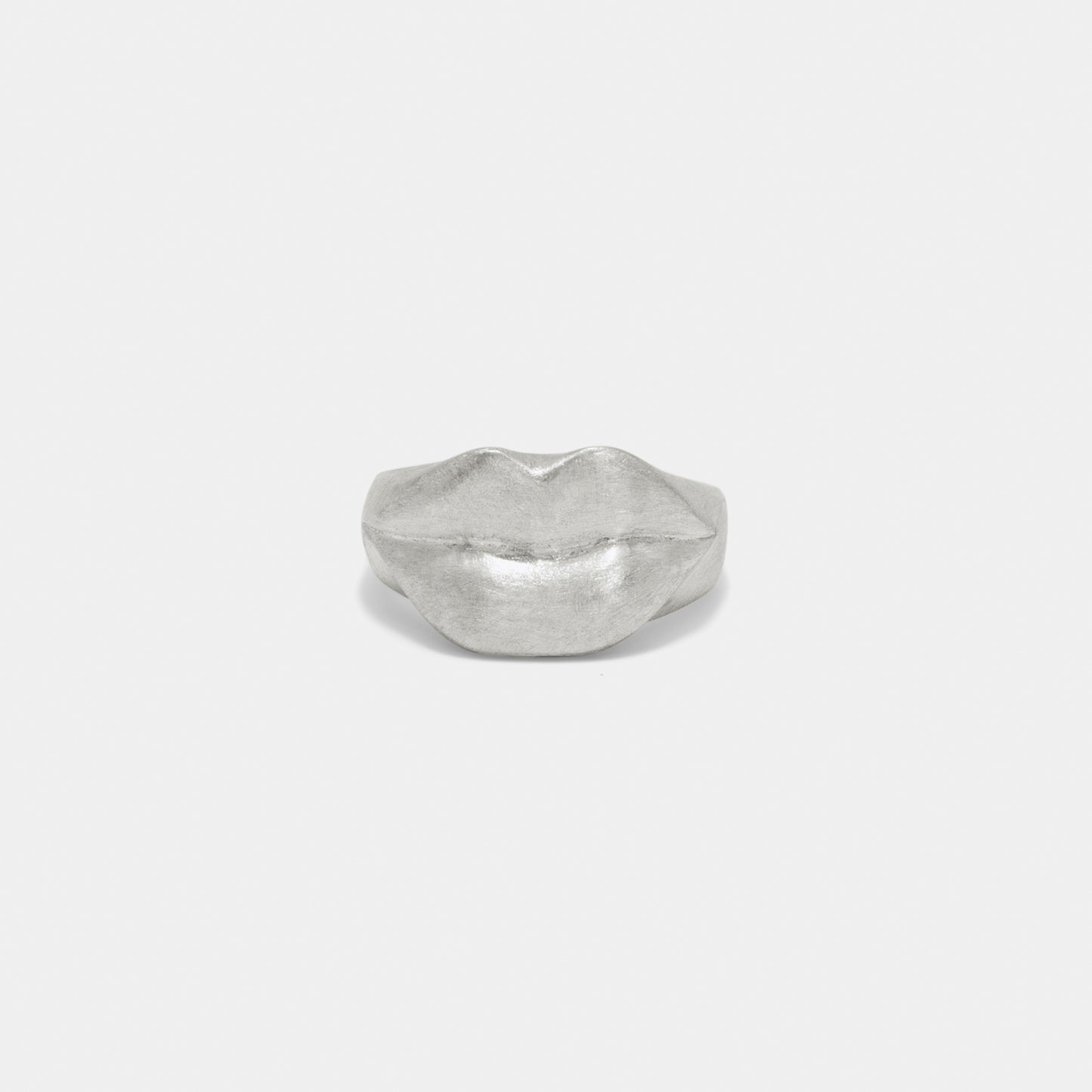 kiss ring