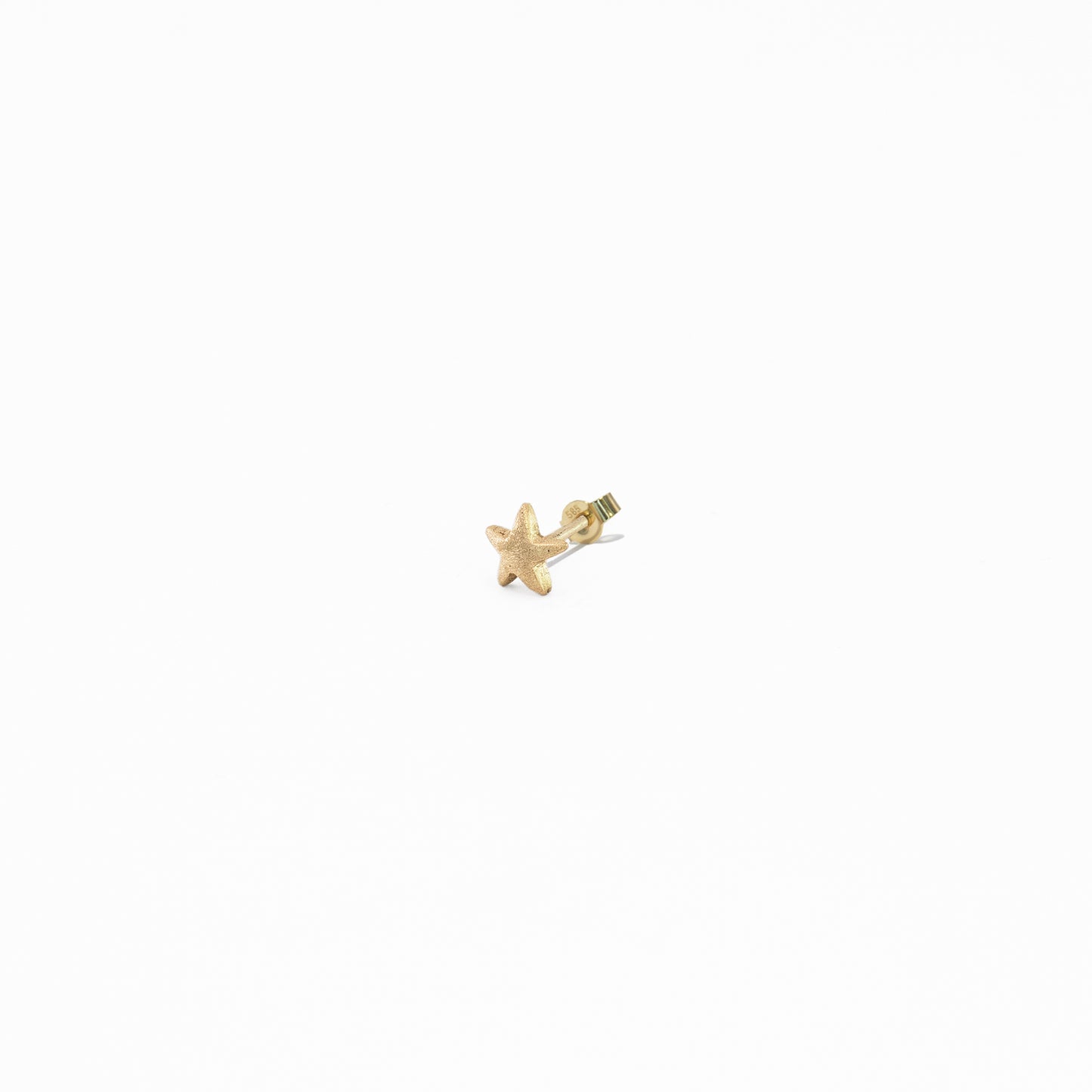 star stud gold