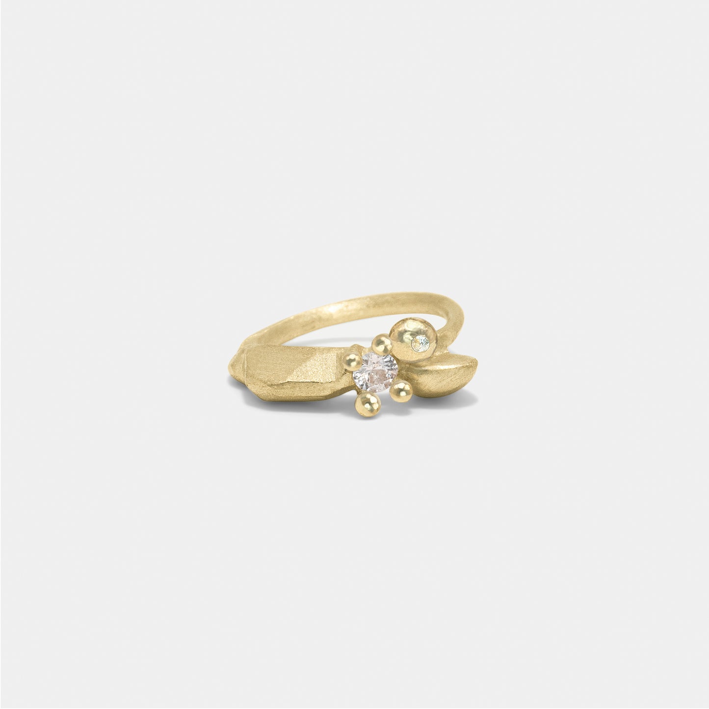 flower bobble ring gold&white sapphire& diamond