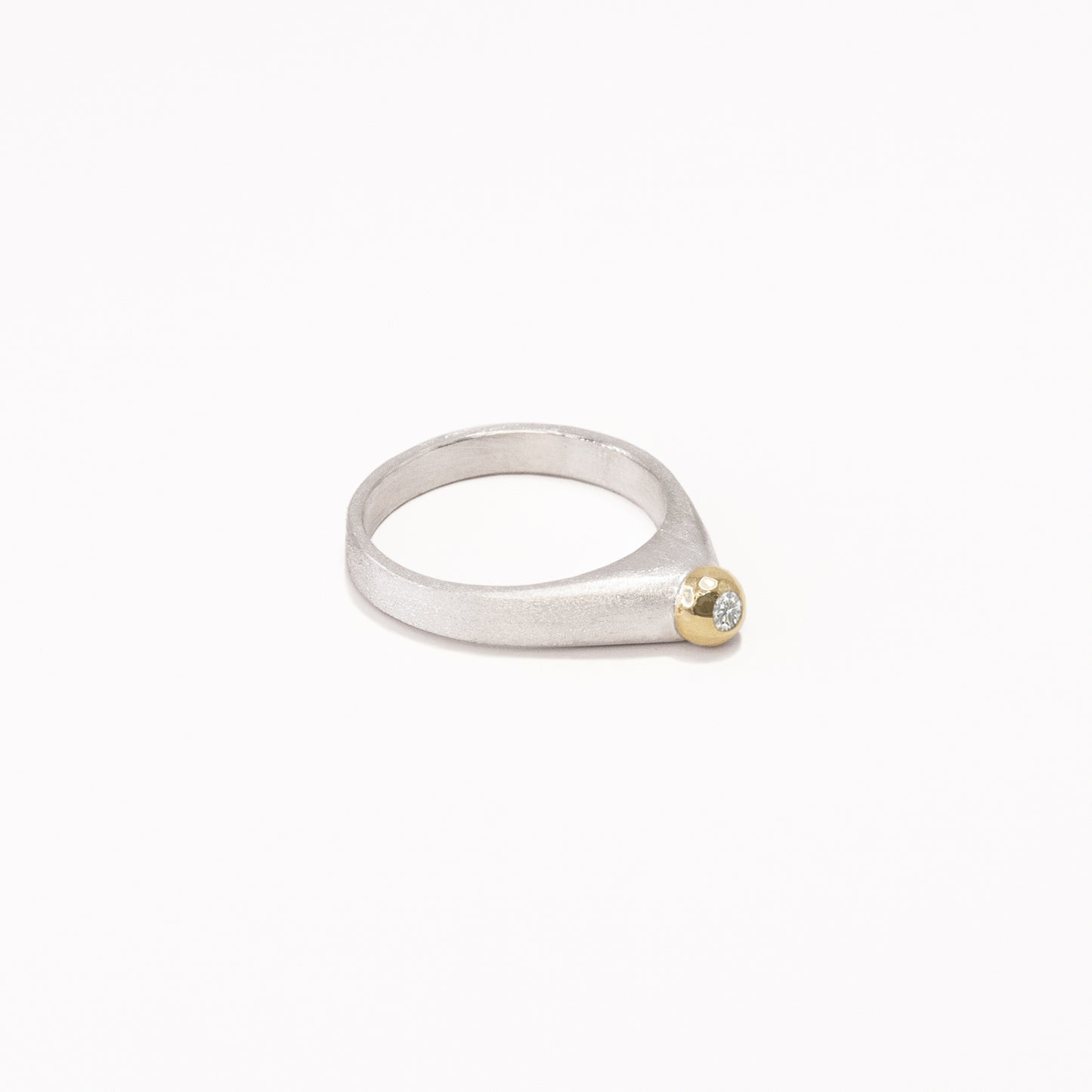 gold&diamond globe ring bicolor