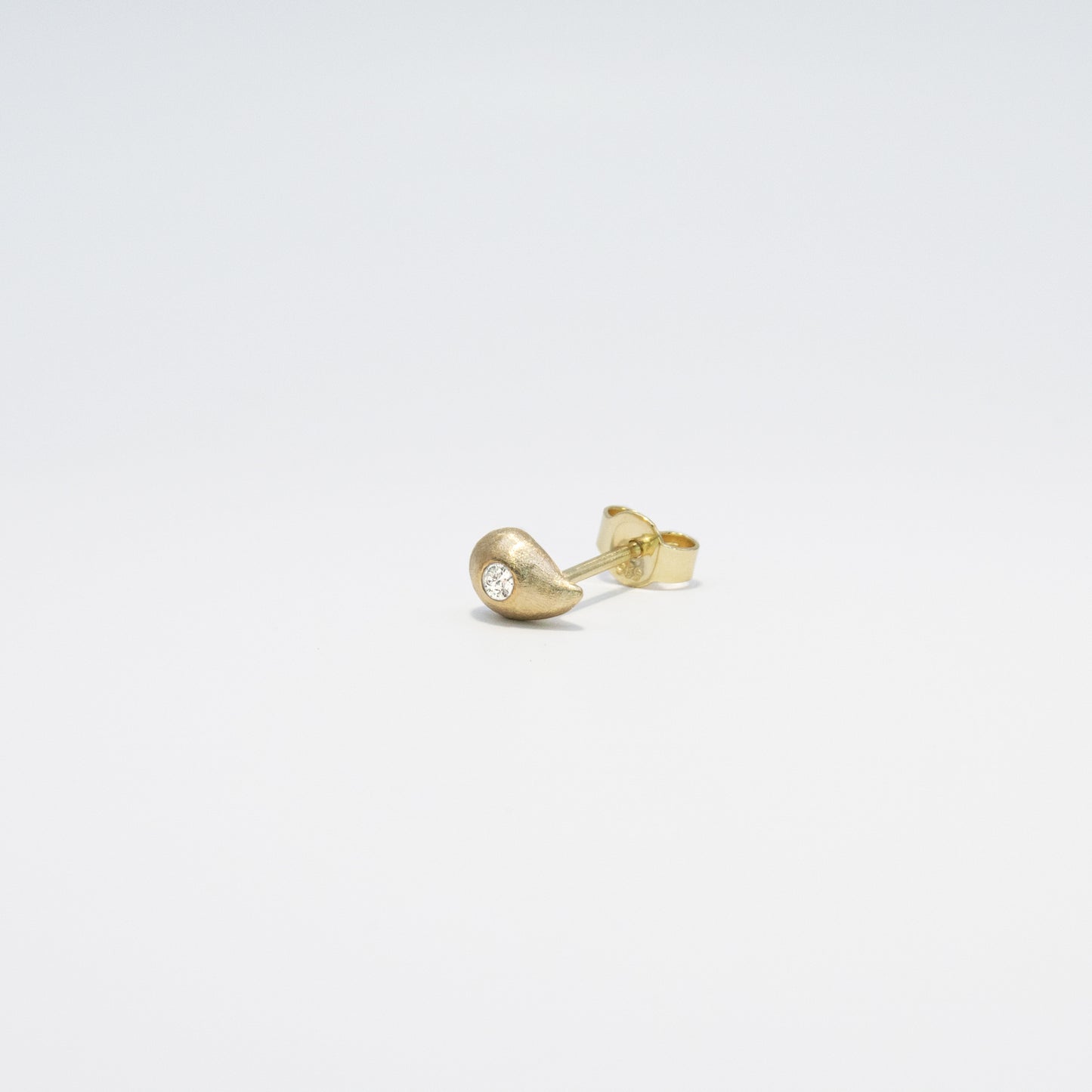 raindrop stud gold&diamond