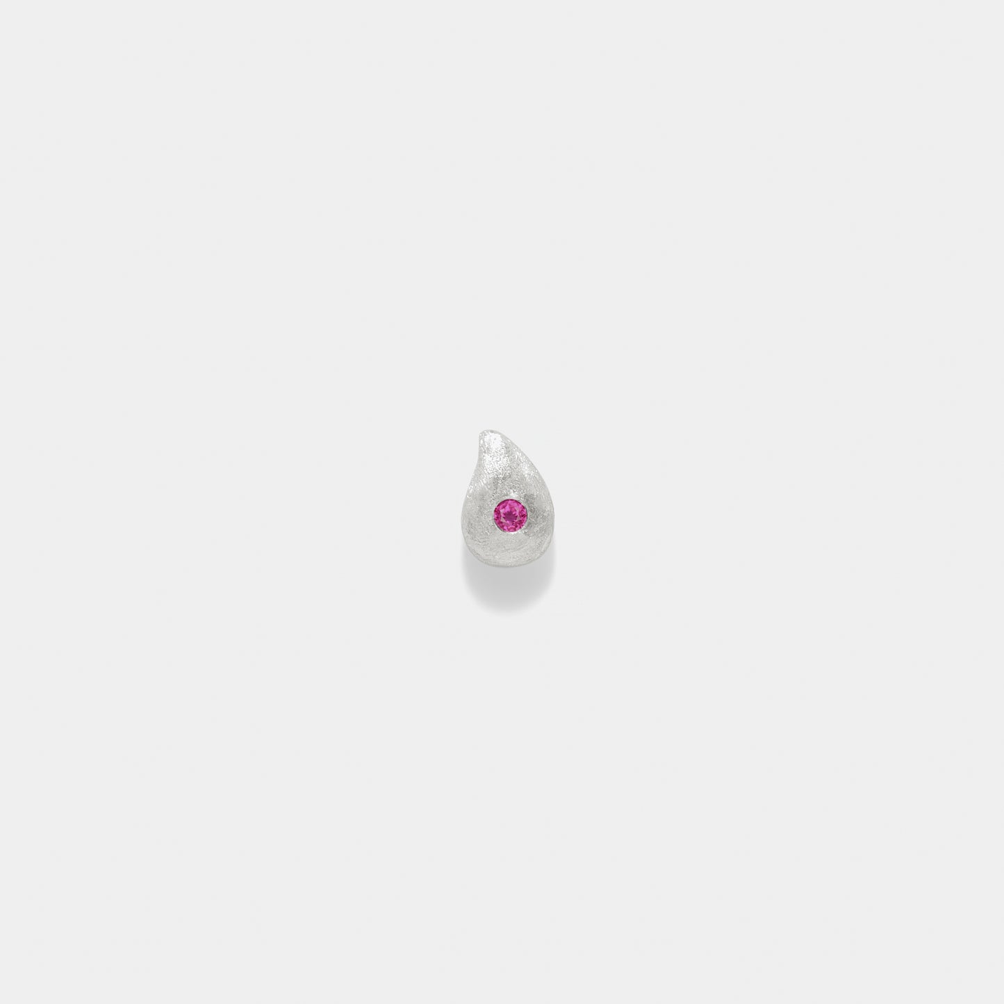 raindrop stud silver&pink sapphire